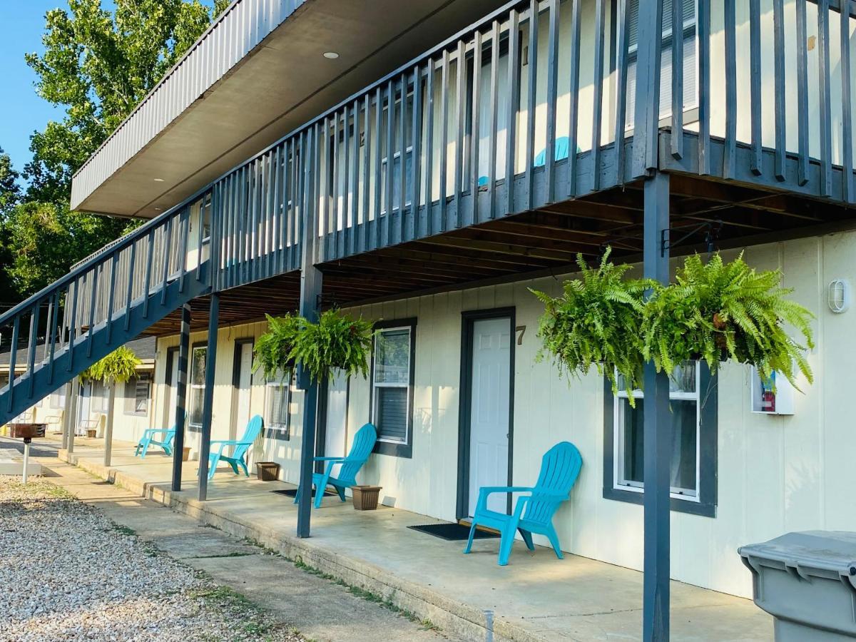 אגם אוזרק Rockwood Resort Motel מראה חיצוני תמונה